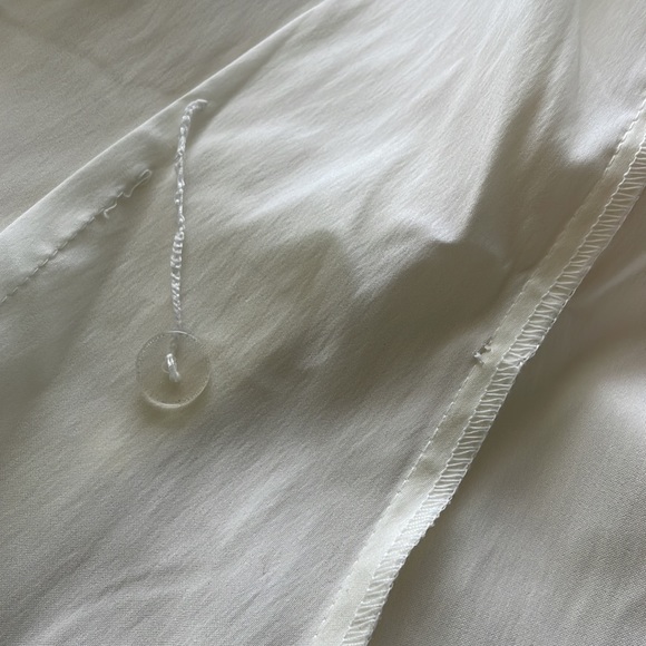 Isadora Collection White Blouse w/Ruffle Collar & Sleeves w/Sash New Condition - Picture 10 of 14